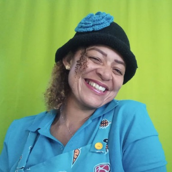 Tia Claudinha (Virtual)